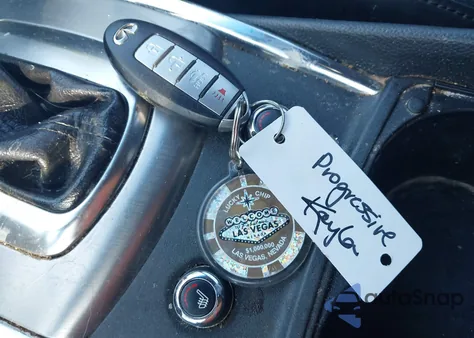 2012 Infiniti G37 Journey из США, поврежденный, VIN JN1CV6AP0CM930400